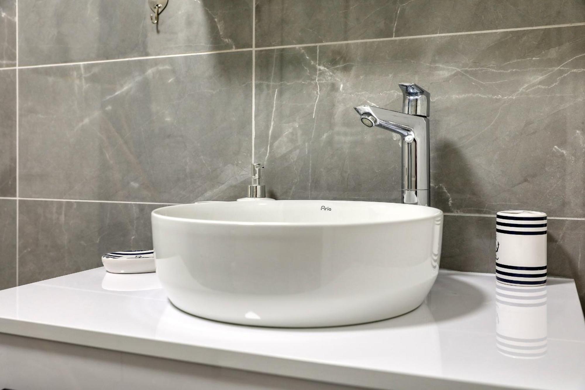Apartment Relex With Pool & Jacuzzi Privlaka  Extérieur photo