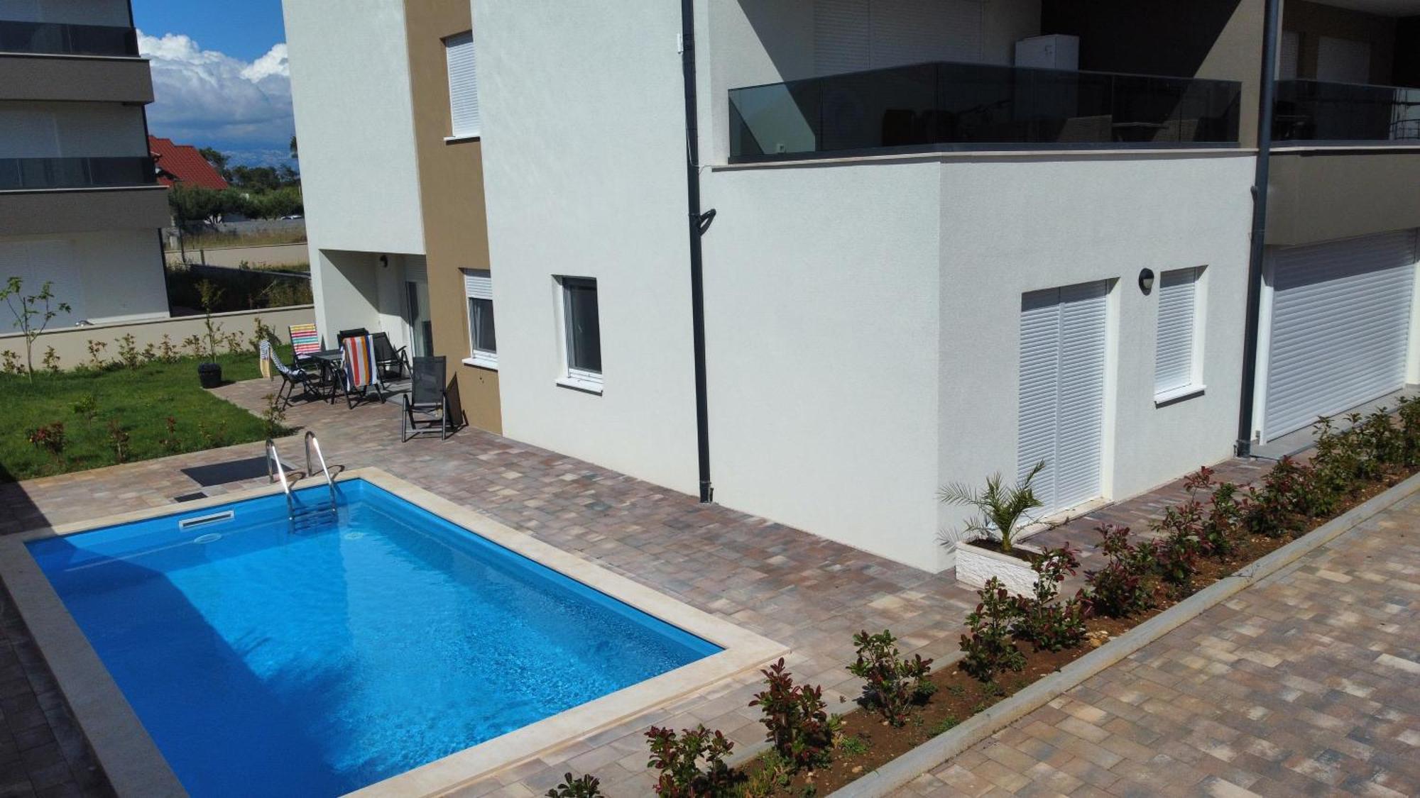 Apartment Relex With Pool & Jacuzzi Privlaka  Extérieur photo